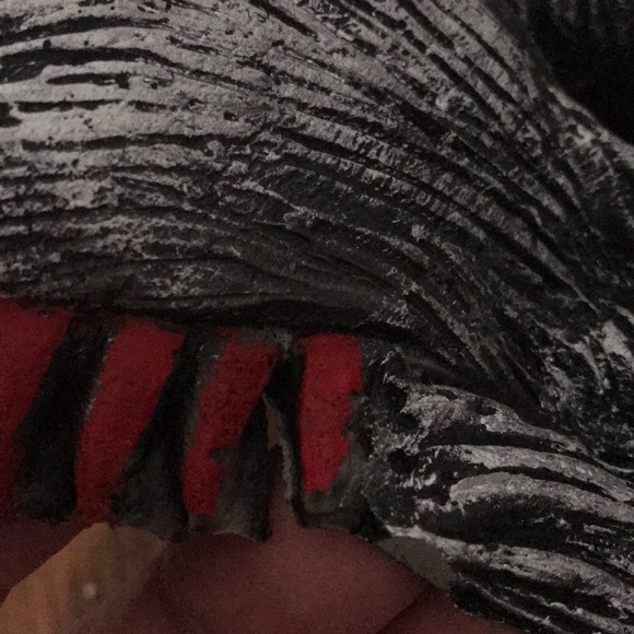 Mask - Picture 8 of 10